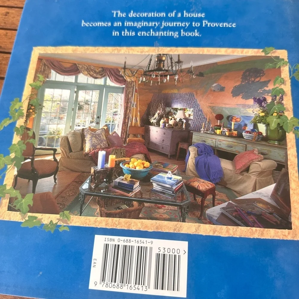 The Ilustrated Cottage coffee table book